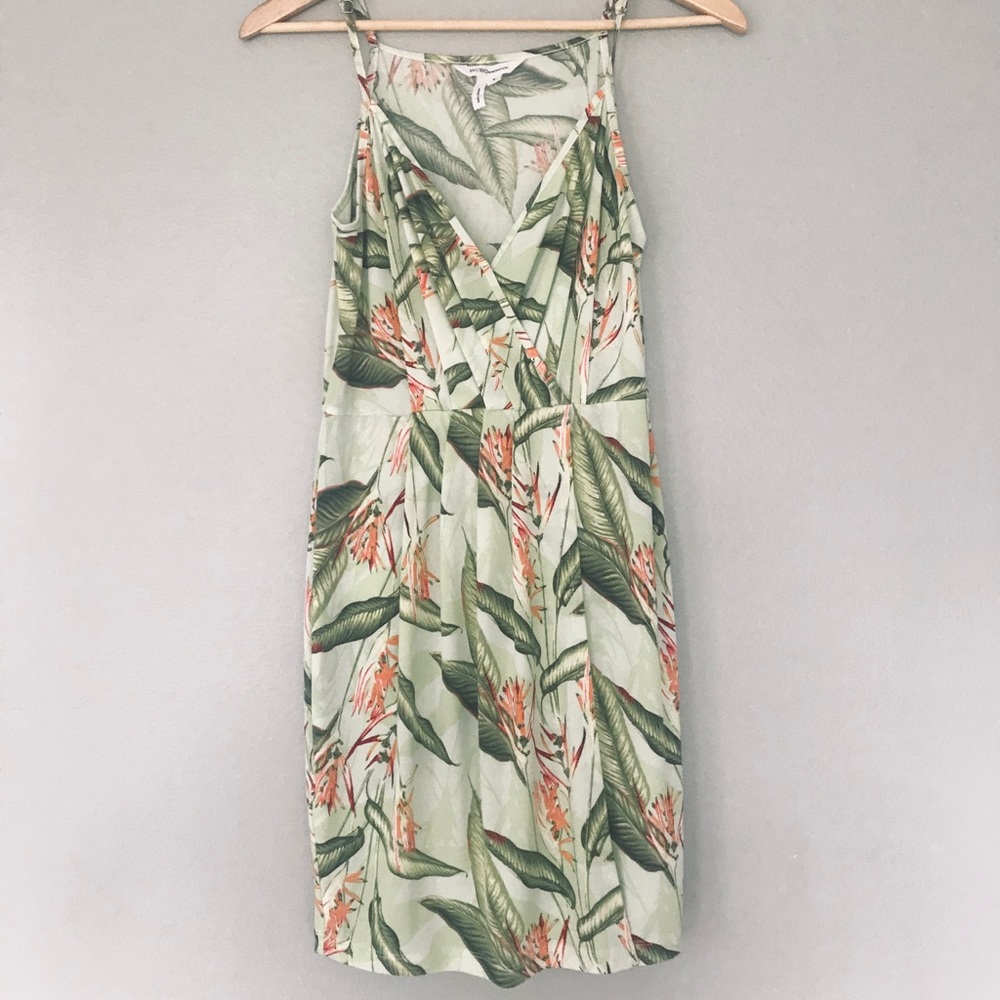 BCBGeneration Tropical Escape Dress Small